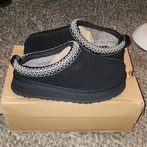 UGG Black Slip-On Shoes with Patterned Trim